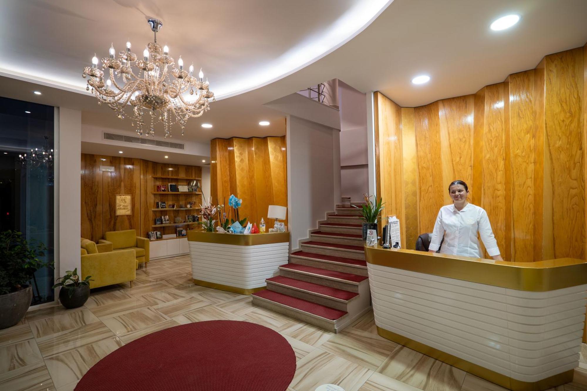 Hotel Sejko Саранда Екстер'єр фото