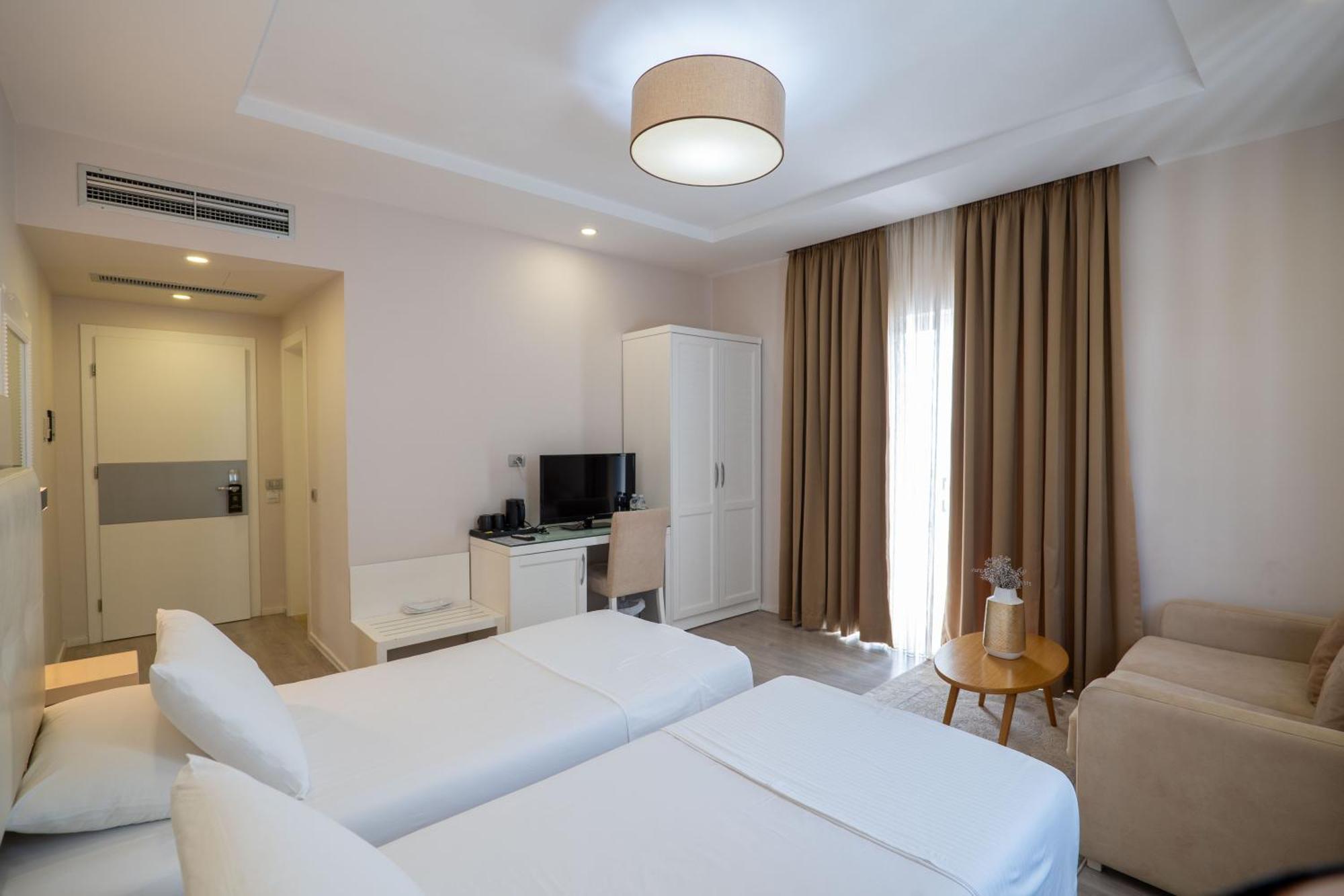 Hotel Sejko Саранда Екстер'єр фото